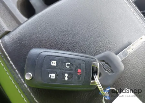 2015 Chevrolet Camaro 2Lt z USA, uszkodzony, nr VIN 2G1FF1E33F9292171